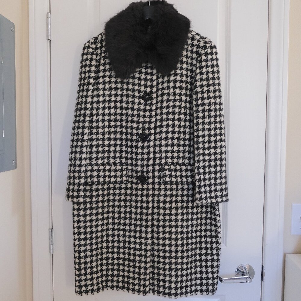 Kate Spade Faux Fur Houndstooth Coat (2)